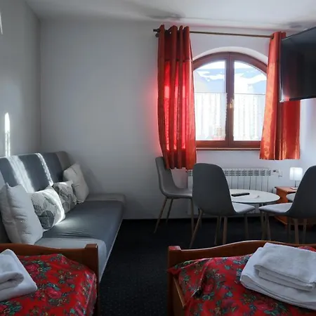 Couette-café Pod Wierchem 3*