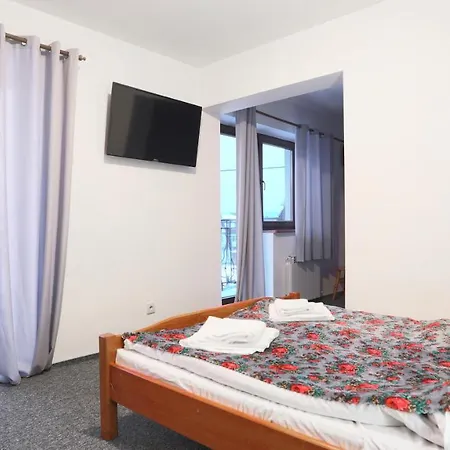 Pod Wierchem 3*